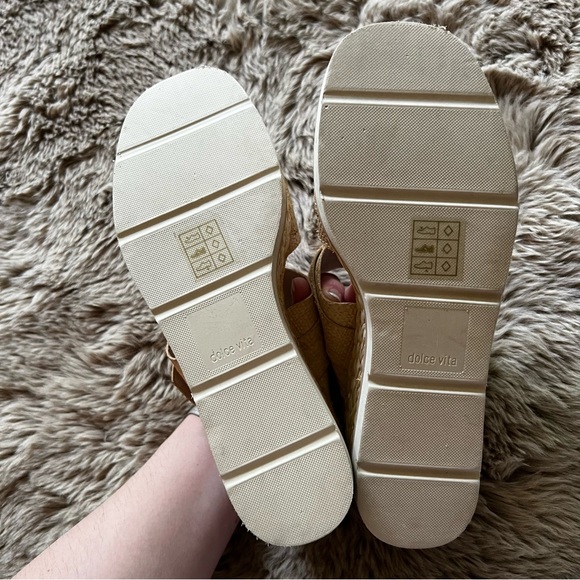 Dolce Vita Natural Raffia Wedge Sandal - Picture 5 of 6